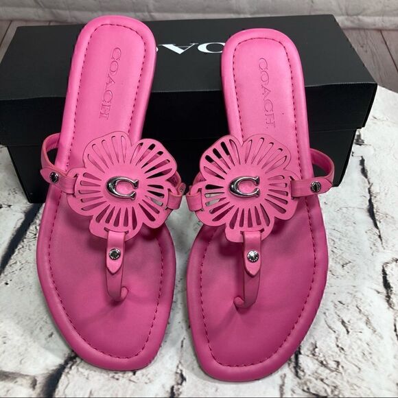 9 COACH JULIA SANDALS In color Petunia Pink nib - Picture 1 of 11